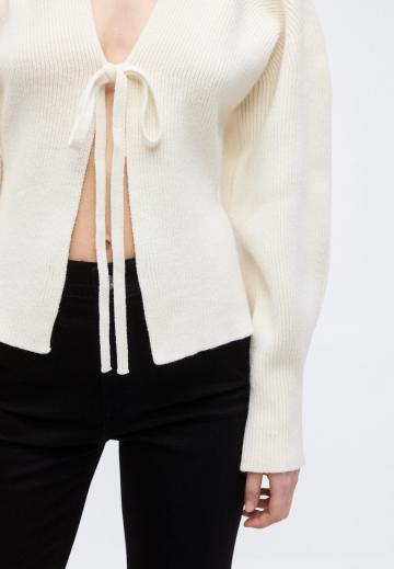 Вязаная кофта