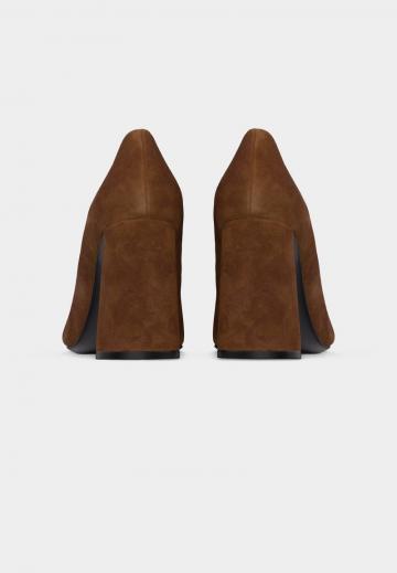 Туфли на высоком каблуке