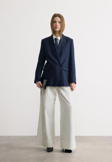 Короткое пальто