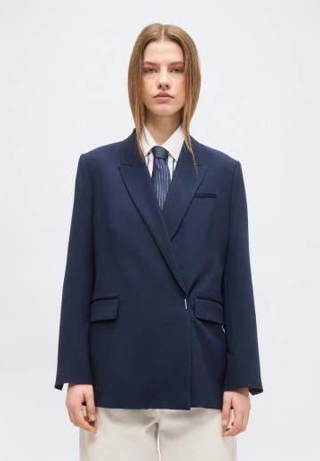 Короткое пальто