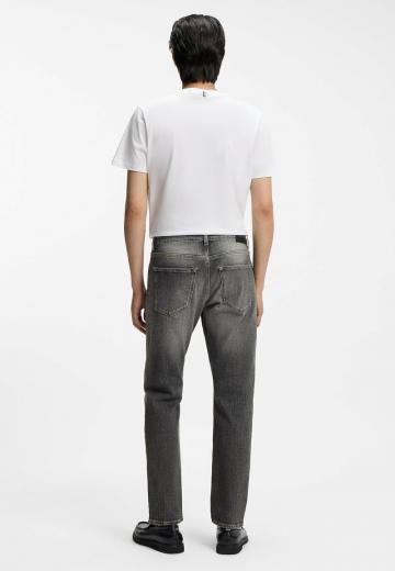 Узкие джинсы