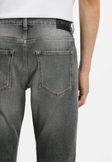 Узкие джинсы