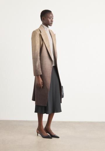 Шерстяное пальто