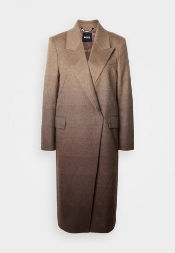 Шерстяное пальто