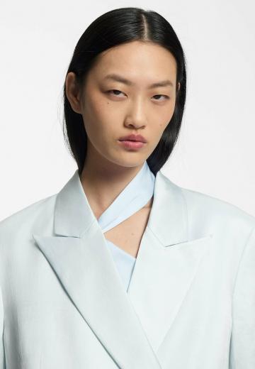 Короткое пальто