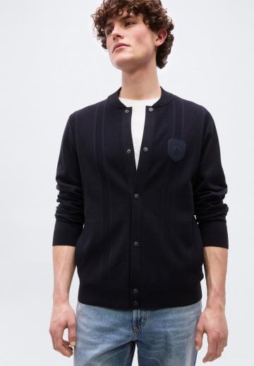 Вязаная кофта