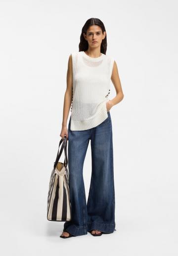 Клешеные джинсы