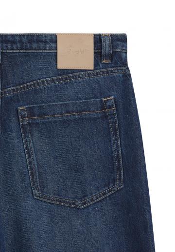 Клешеные джинсы