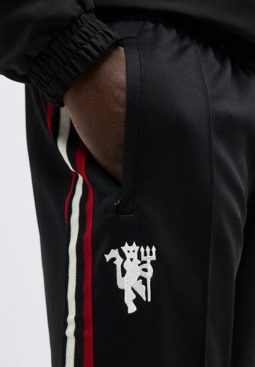 Спортивные штаны