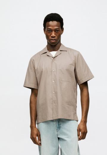 Рубашка с коротким рукавом