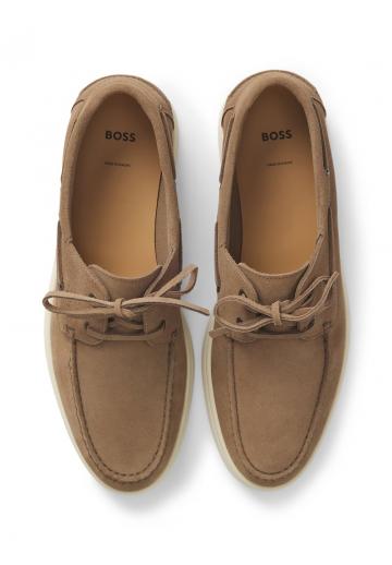 Ботинки на шнуровке