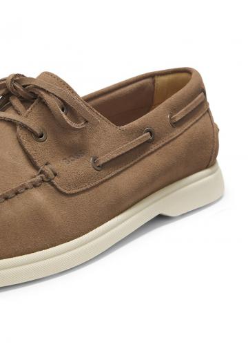 Ботинки на шнуровке