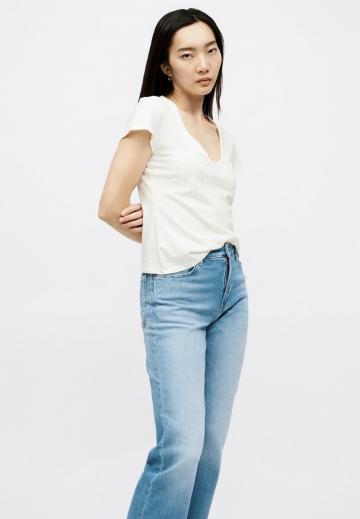 Короткие джинсы