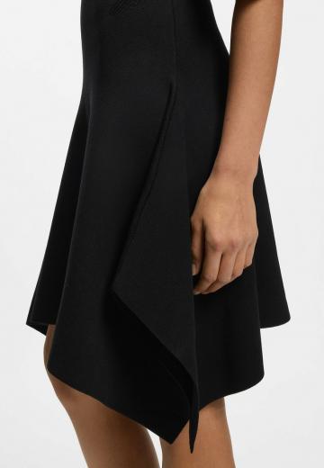 Платье футляр