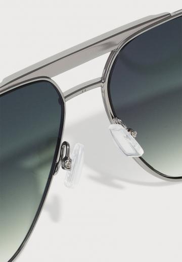 Солнечные очки