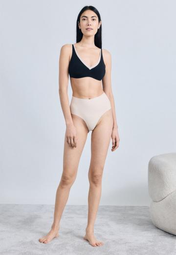 Бюстгальтер без косточек