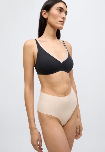 Бюстгальтер без косточек