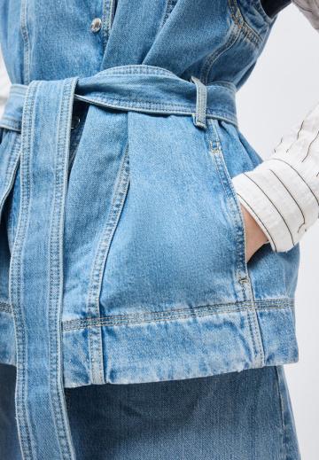 Джинсовая жилетка