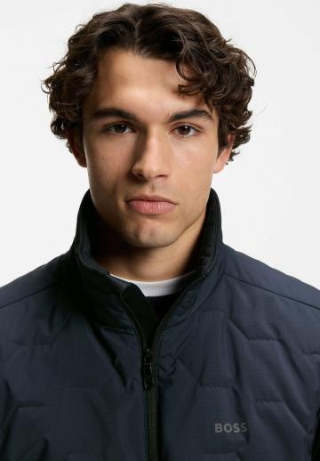 Зимняя куртка