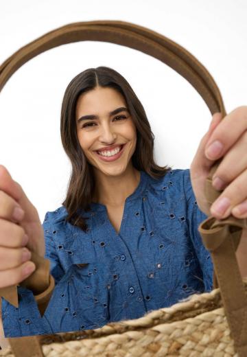 Джинсовая блузка