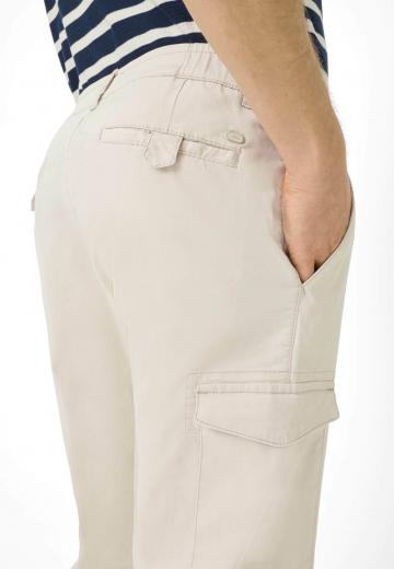 Брюки с накладными карманами