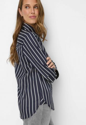 Атласная блузка