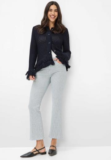 Короткие джинсы