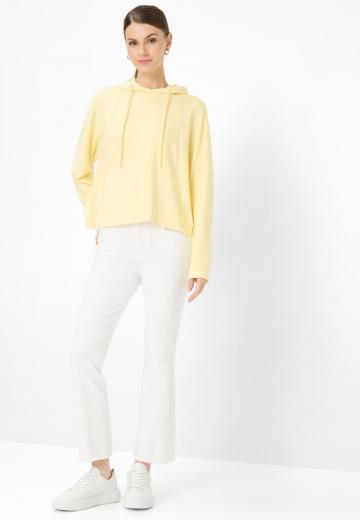 Короткие джинсы