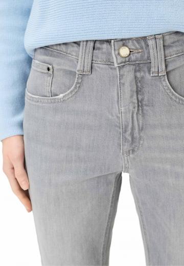 Клешеные брюки