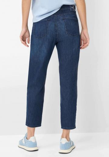 Короткие джинсы