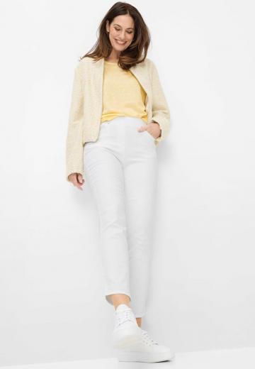 Короткие джинсы