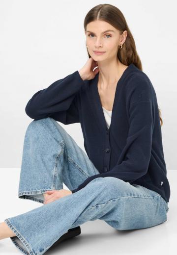 Вязаная кофта