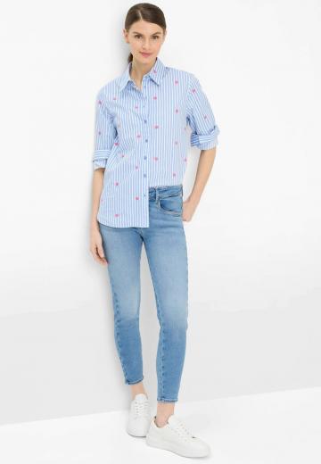 Короткие джинсы