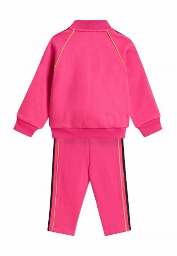 Набор одежды