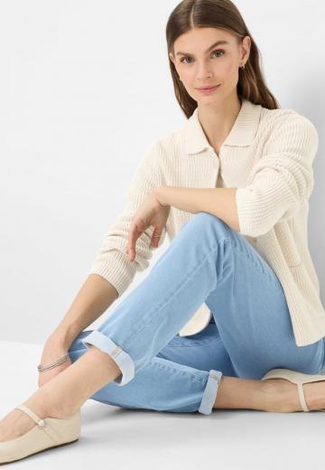 Узкие джинсы