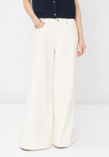 Клешеные джинсы