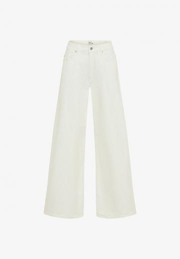 Клешеные джинсы