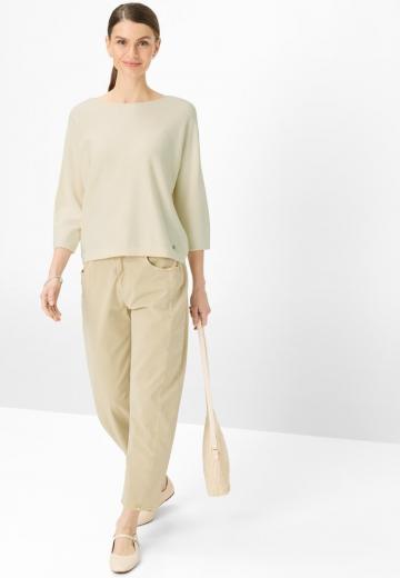 Короткие джинсы