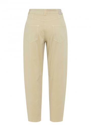 Короткие джинсы