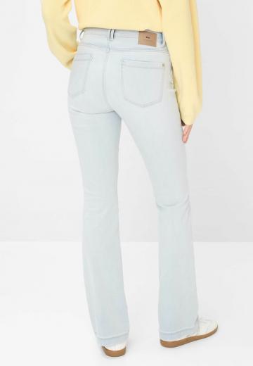 Клешеные брюки