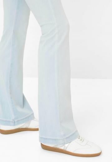 Клешеные брюки