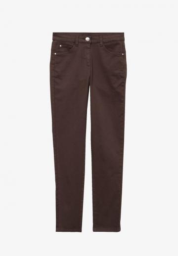 Короткие джинсы