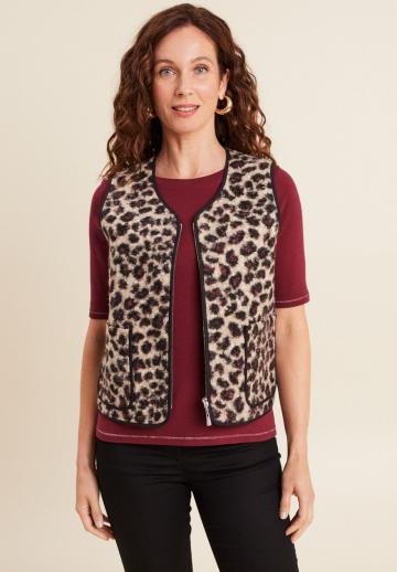 Пуховой жилет