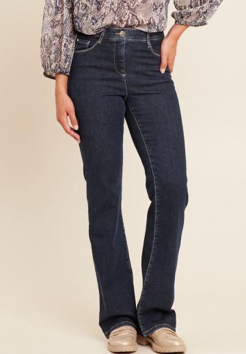 Клешеные джинсы