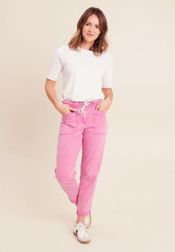 Короткие джинсы