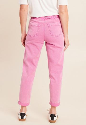 Короткие джинсы