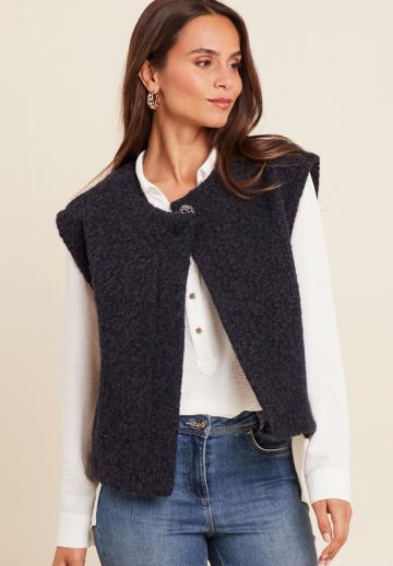 Пуховой жилет