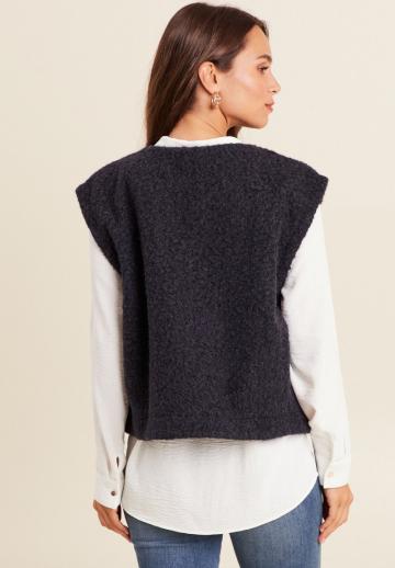 Пуховой жилет