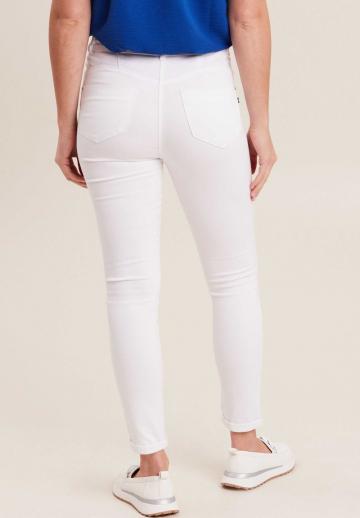 Узкие джинсы