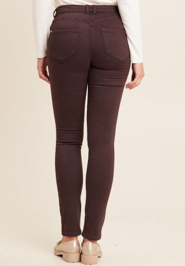 Узкие джинсы